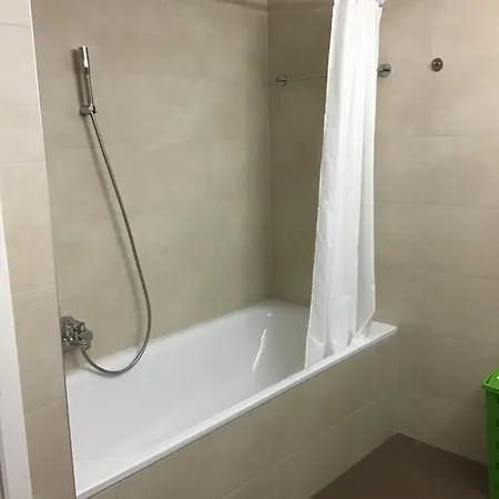 Апартаменти Center Apartments, Minutes Away From The Lake! Am53 *