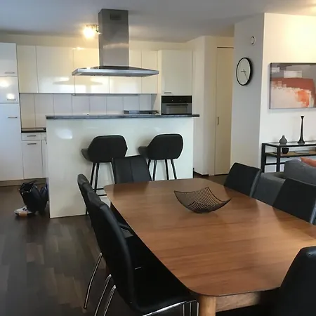 Center Apartments, Minutes Away From The Lake! Am53 * Лозанна