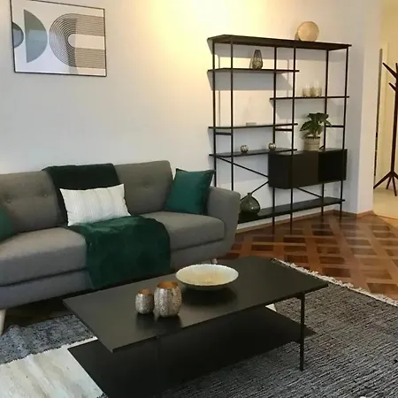 Center Apartments, Minutes Away From The Lake! Am53 *
