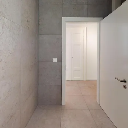 Center Apartments, Minutes Away From The Lake! Am53 *