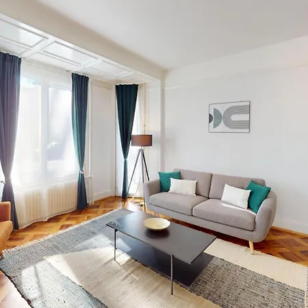 Center Apartments, Minutes Away From The Lake! Am53 * Лозанна