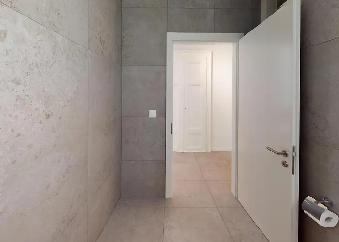 Center Apartments, Minutes Away From The Lake! Am53 *