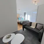 Center Apartments, Minutes Away From The Lake! Am53 * Λωζάνη