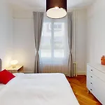 Center Apartments, Minutes Away From The Lake! Am53 Λωζάνη