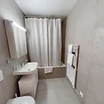 Center Apartments, Minutes Away From The Lake! Am53 Διαμέρισμα *